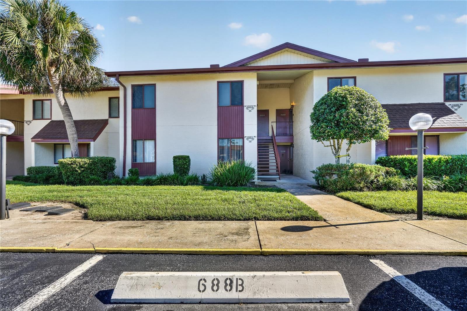 688 MIDWAY DRIVE, #B, Ocala, FL 34472 688 MIDWAY DRIVE, #B, Ocala, FL 34472