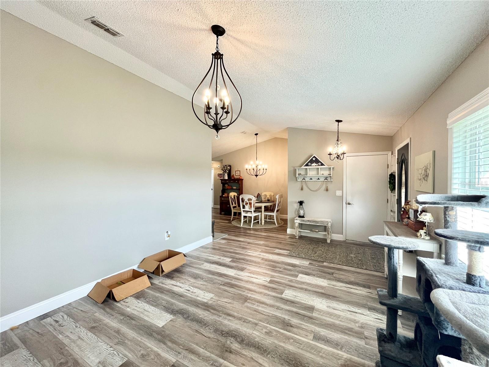 10860 SE 43RD AVENUE, Belleview, FL 34420