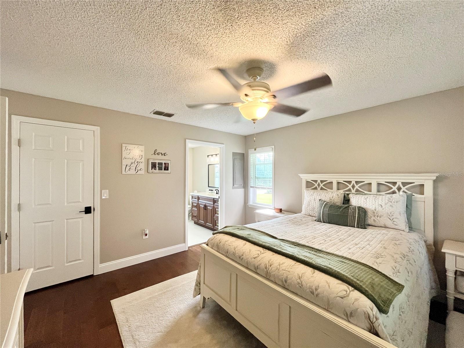 10860 SE 43RD AVENUE, Belleview, FL 34420