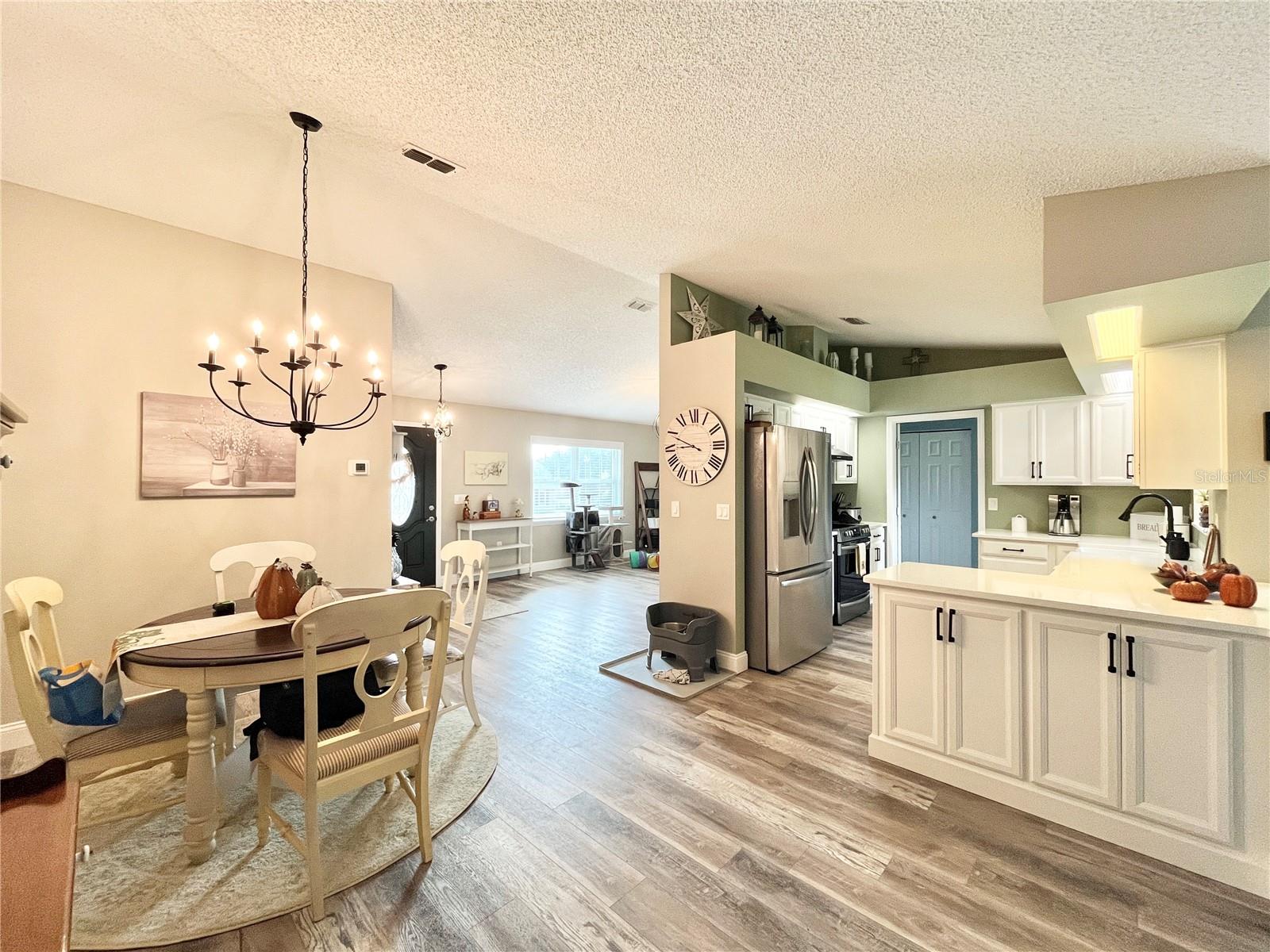 10860 SE 43RD AVENUE, Belleview, FL 34420