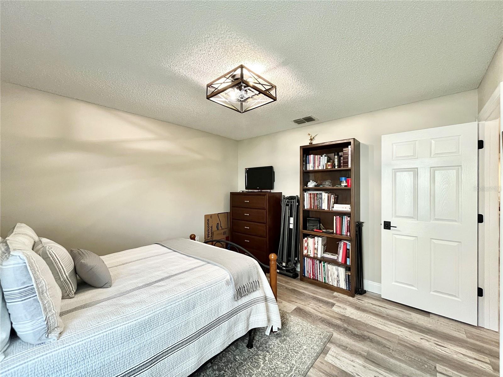10860 SE 43RD AVENUE, Belleview, FL 34420