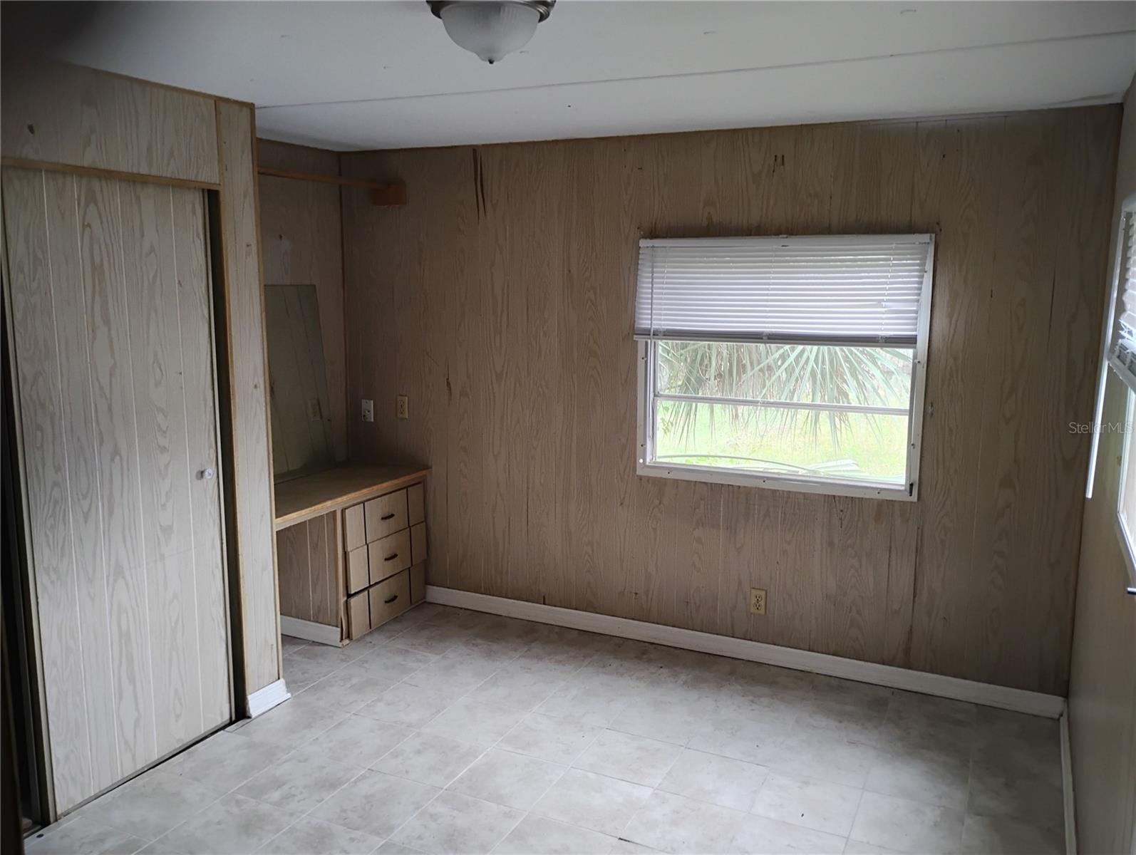 6884 NE 5TH STREET, Ocala, FL 34470