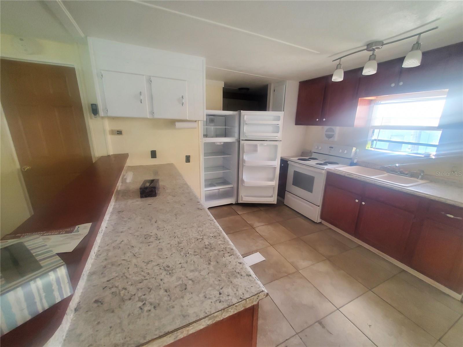 1176 S GOLD DUST TERRACE, Inverness, FL 34452
