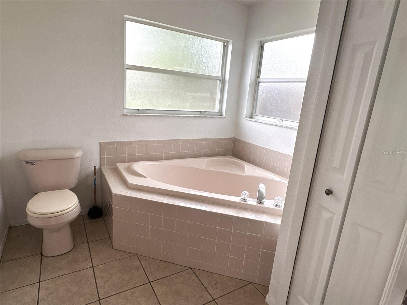garden tub