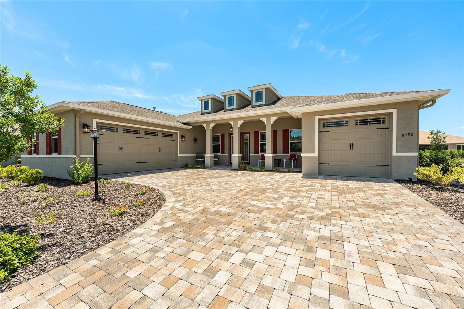 This 2021 Aberdeen model, situated on a larger homesite, features an open floor plan and two spacious primary suite options.