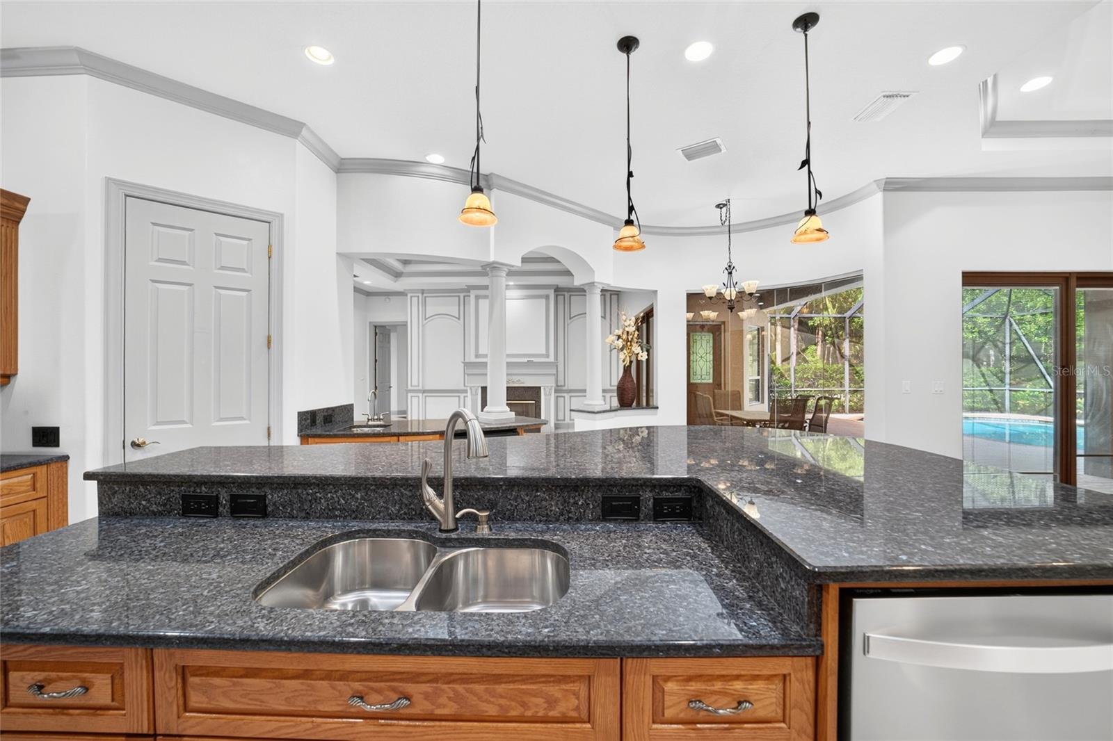609 SE 47TH LOOP, Ocala, FL 34480