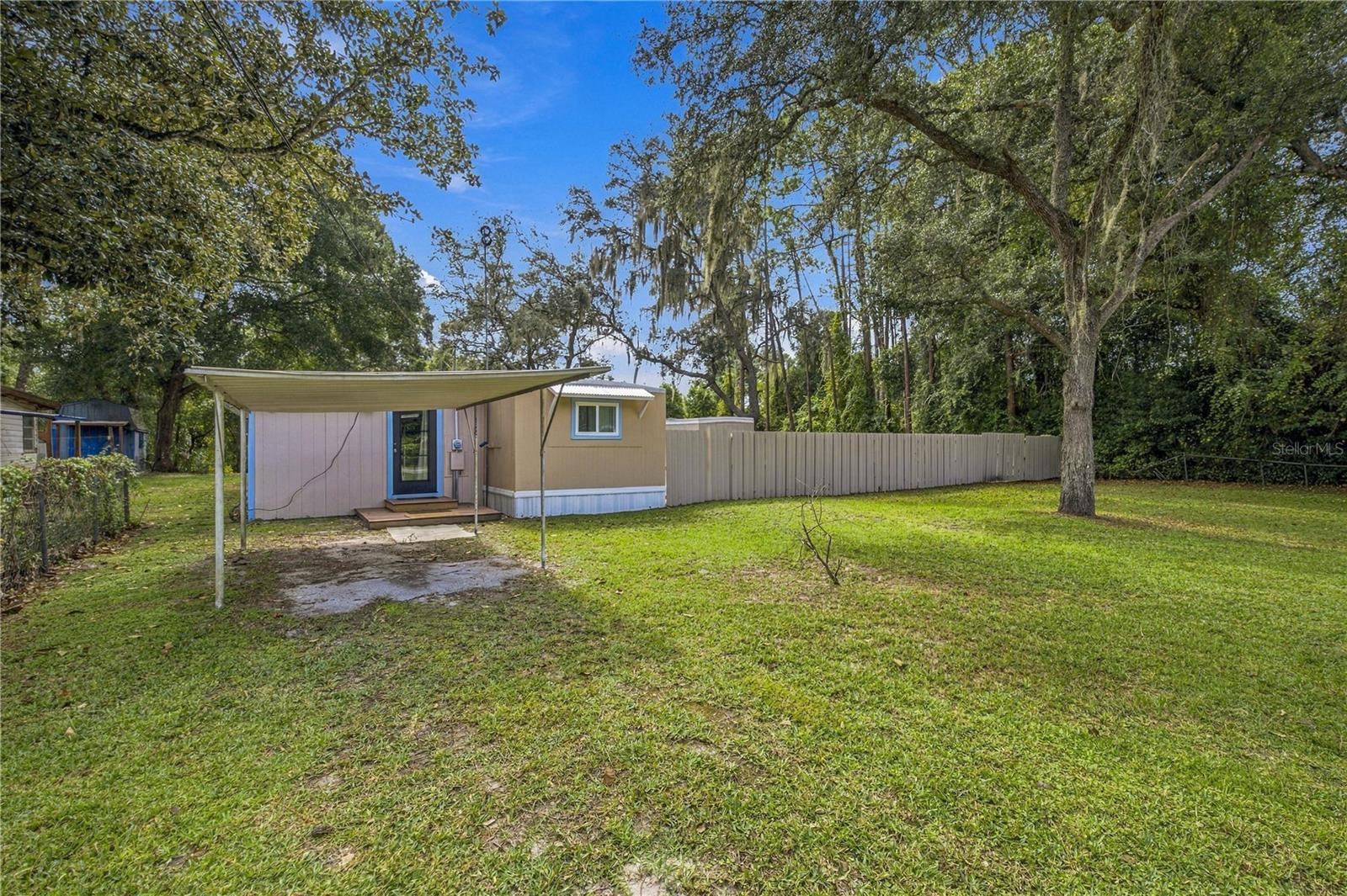 18664 SE 21ST PLACE, Silver Springs, FL 34488