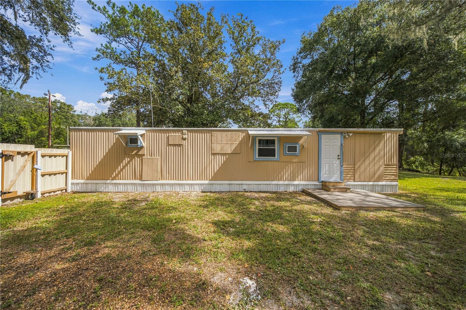 18664 SE 21ST PLACE, Silver Springs, FL 34488