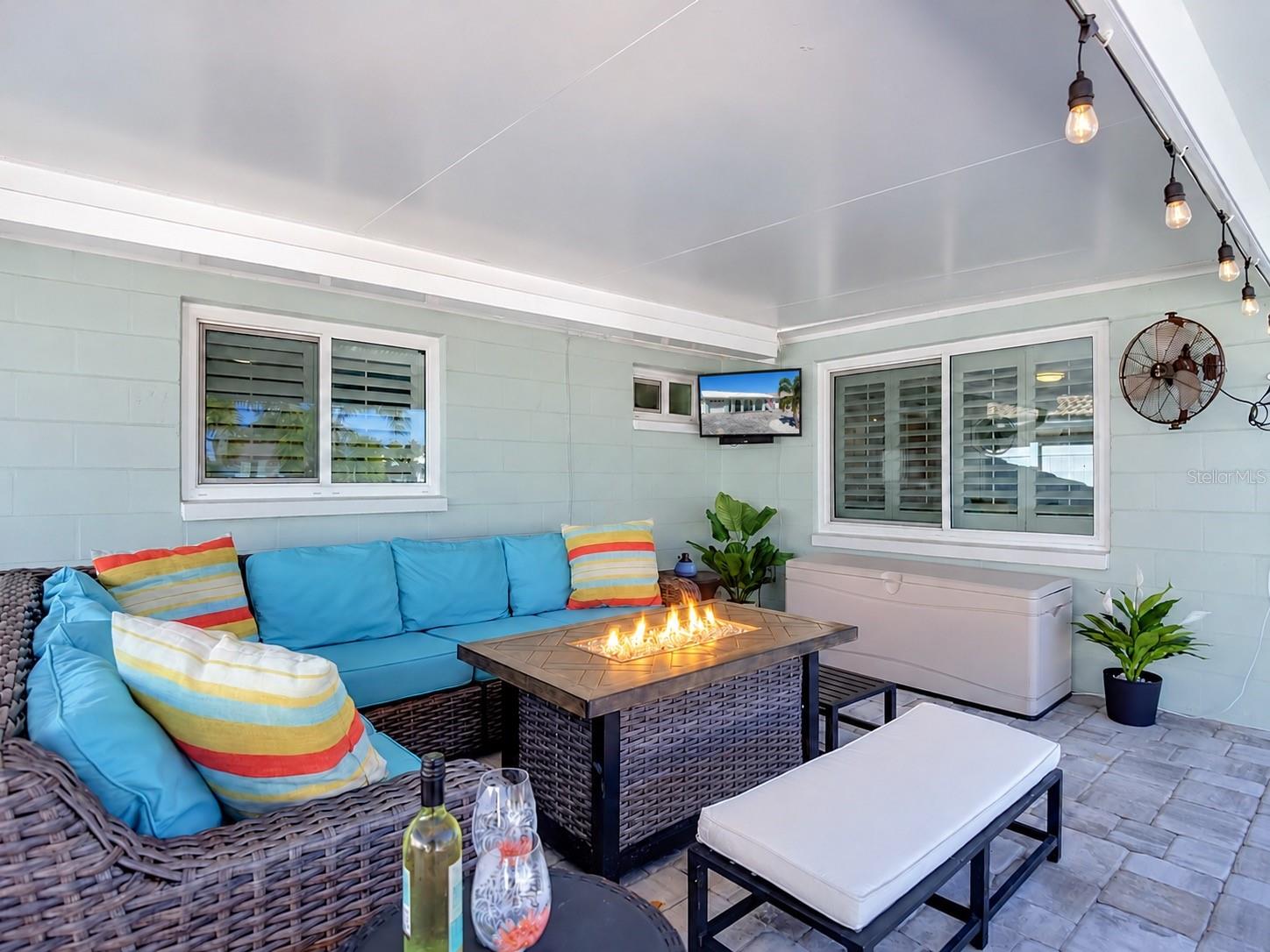 Entertainment patio