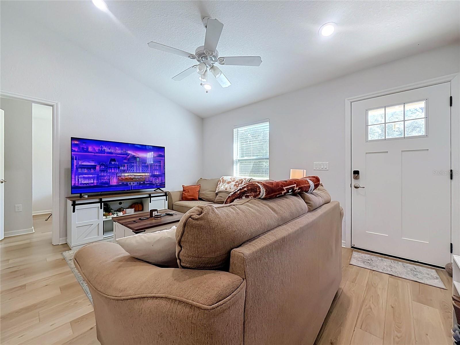 22787 SW BEACH BOULEVARD, Dunnellon, FL 34431
