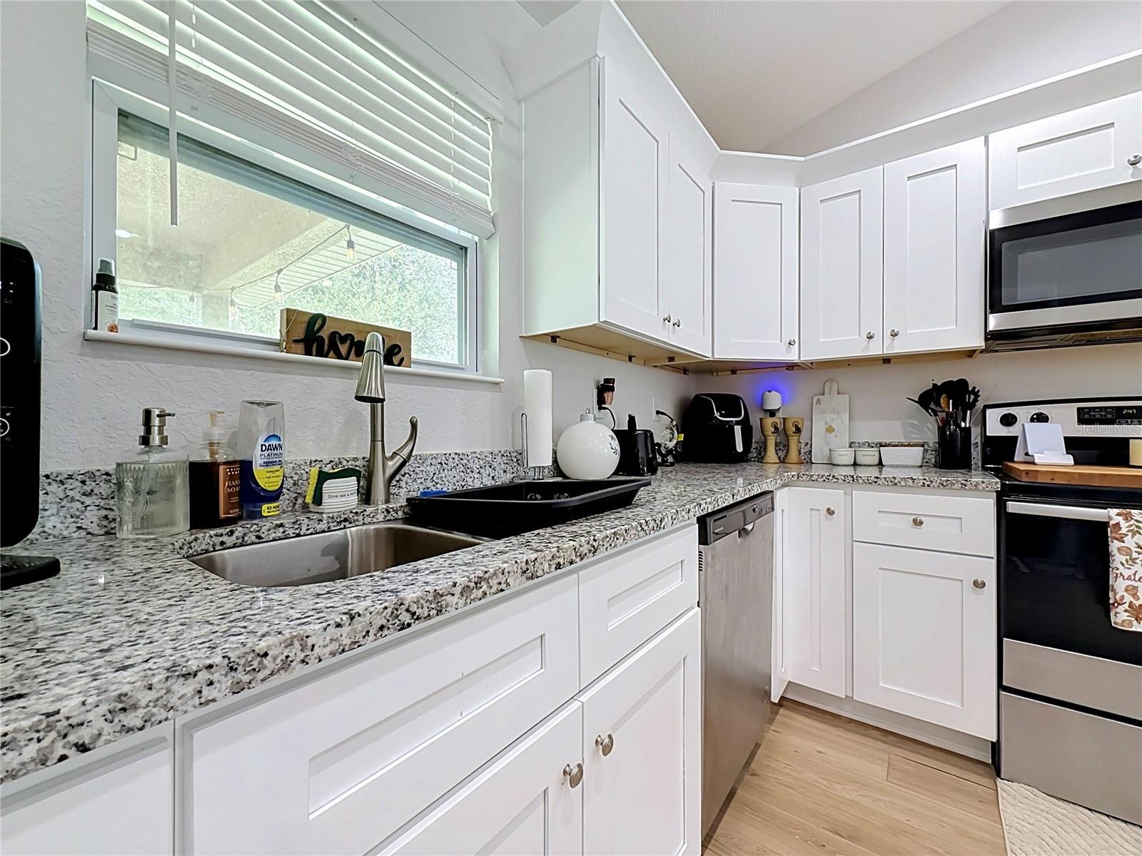 22787 SW BEACH BOULEVARD, Dunnellon, FL 34431