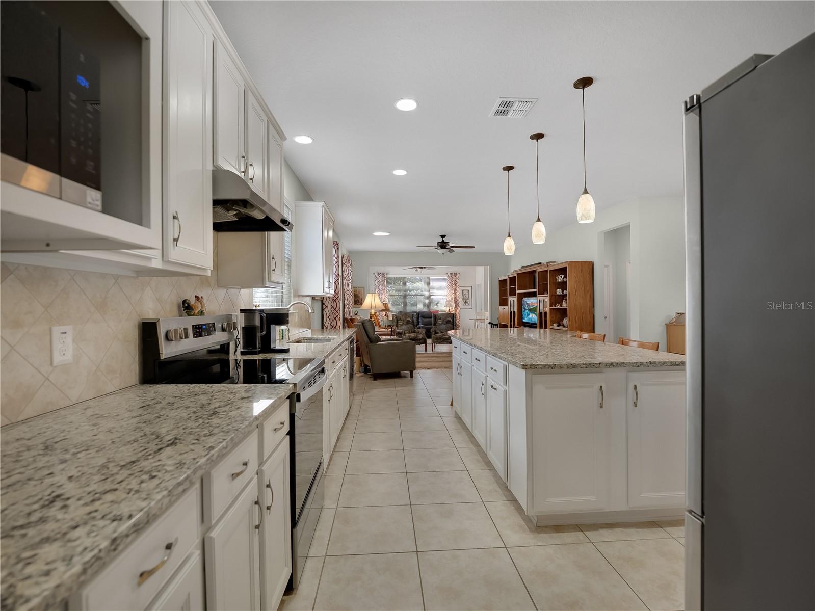 9301 SW 70TH LOOP, Ocala, FL 34481