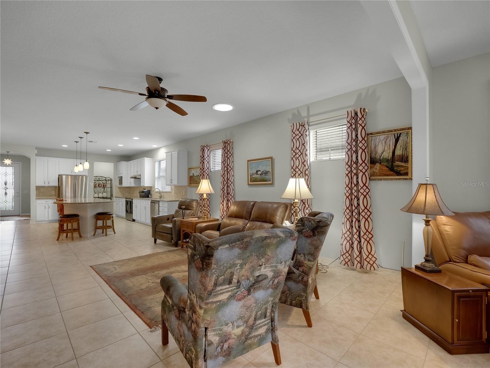 9301 SW 70TH LOOP, Ocala, FL 34481