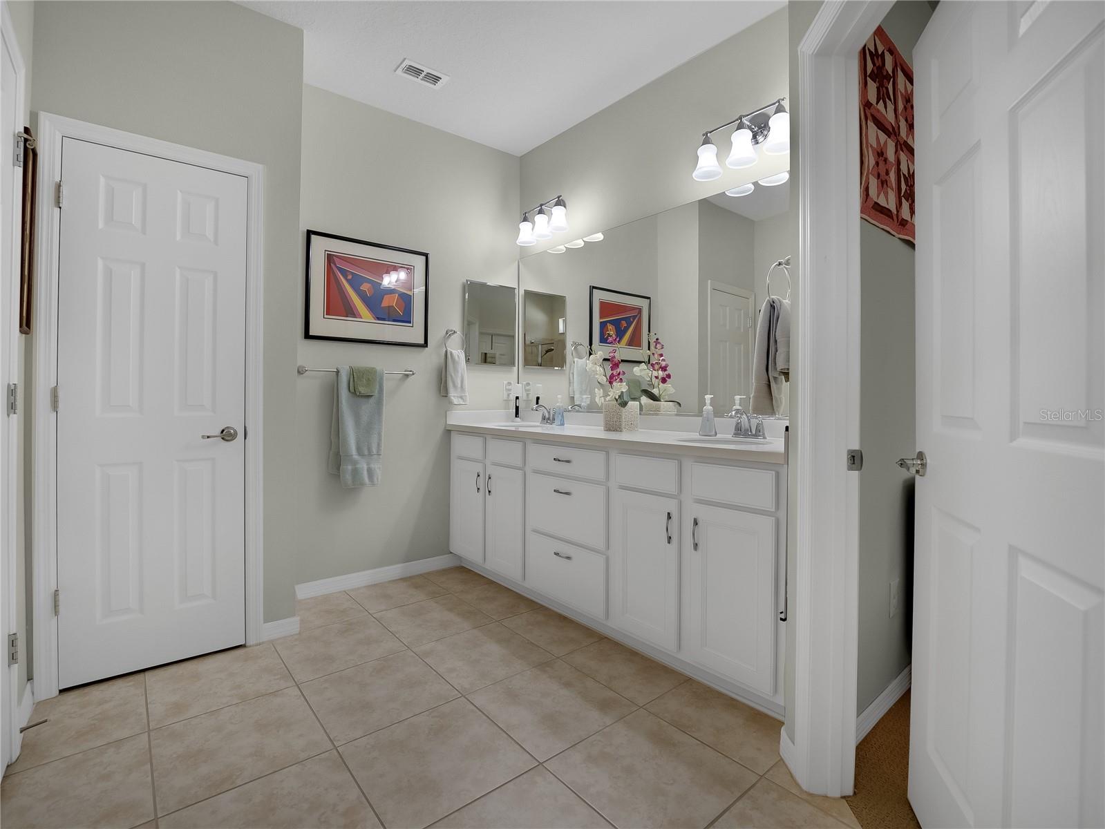 9301 SW 70TH LOOP, Ocala, FL 34481