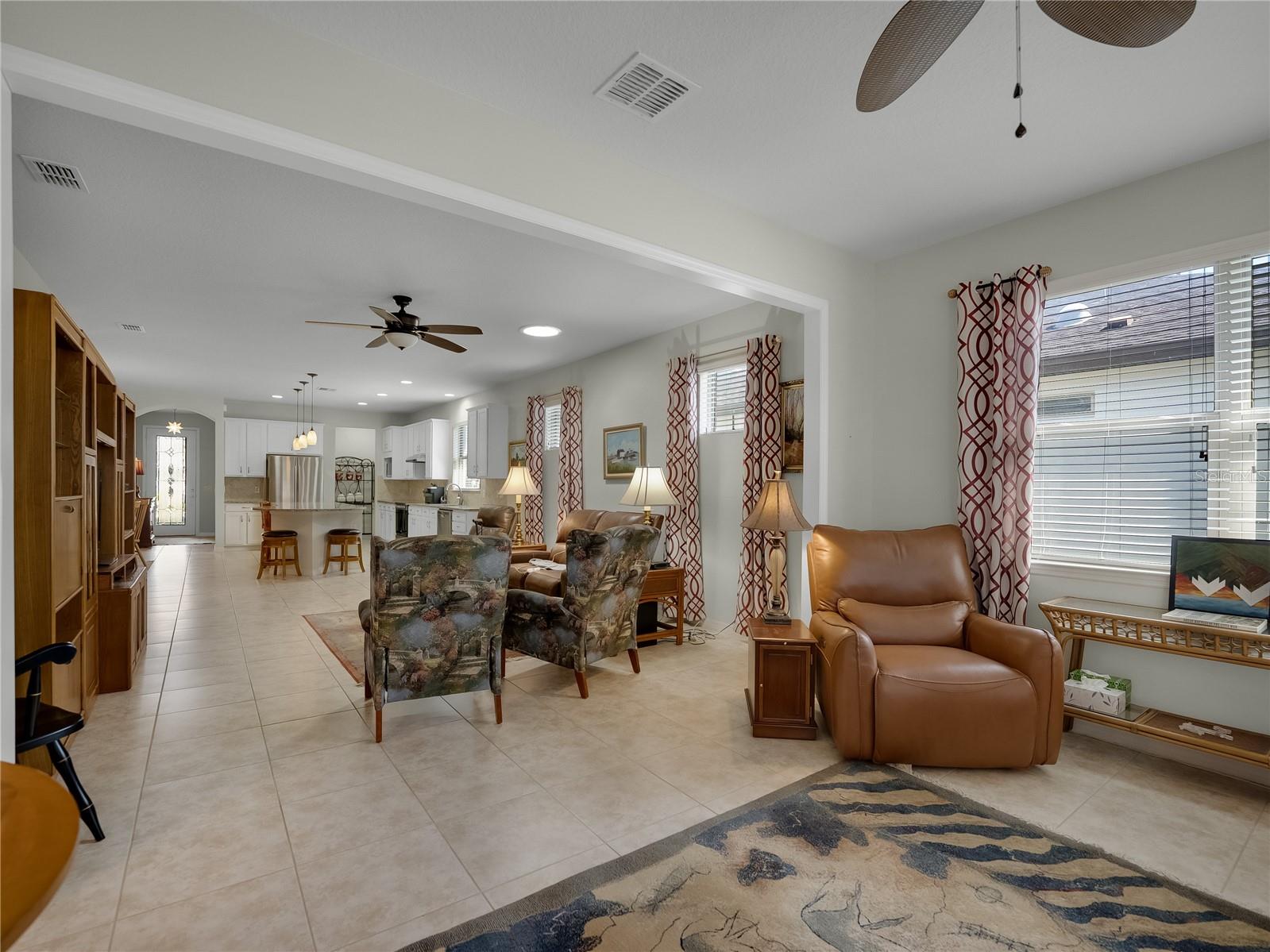 9301 SW 70TH LOOP, Ocala, FL 34481