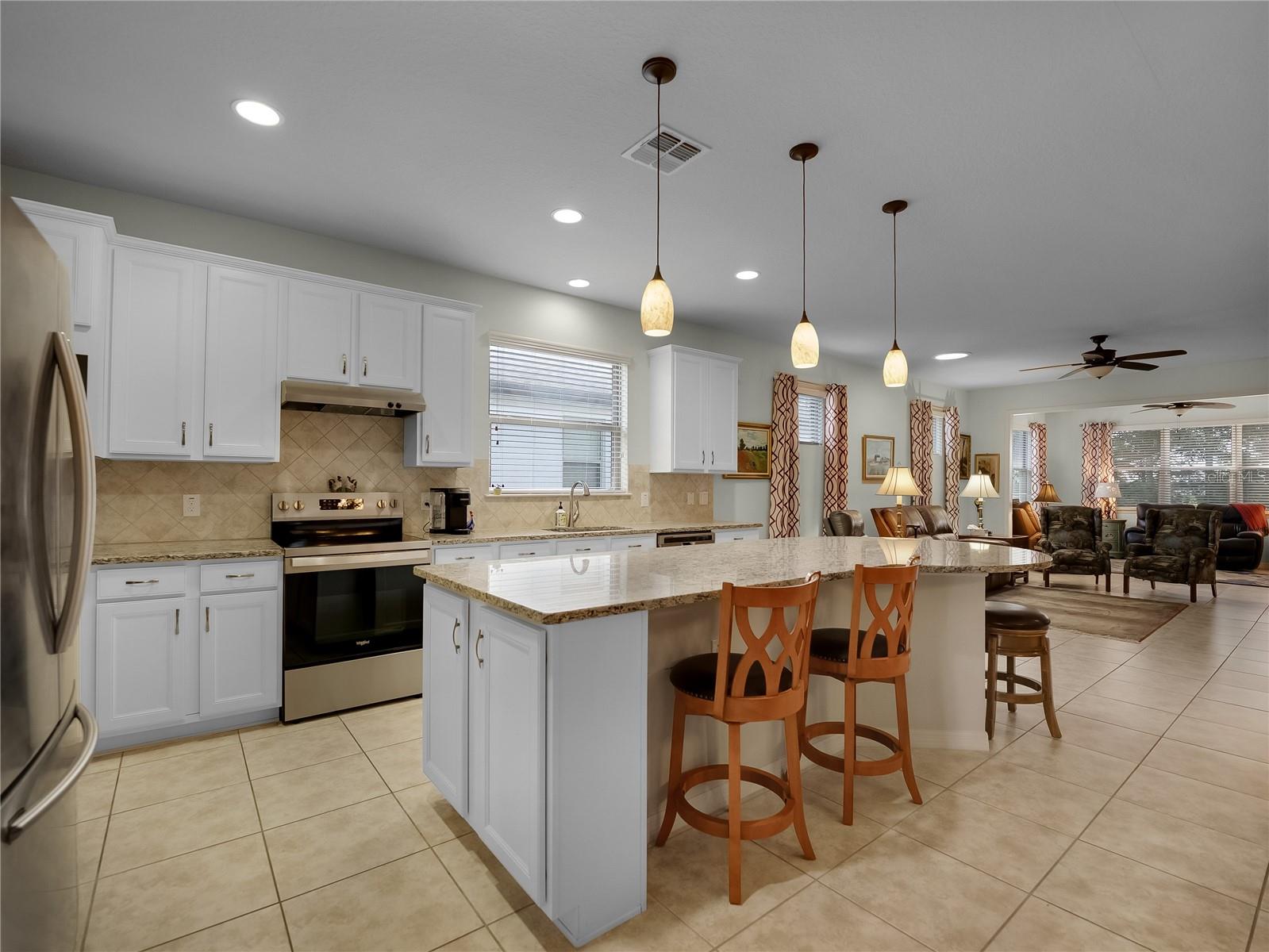 9301 SW 70TH LOOP, Ocala, FL 34481