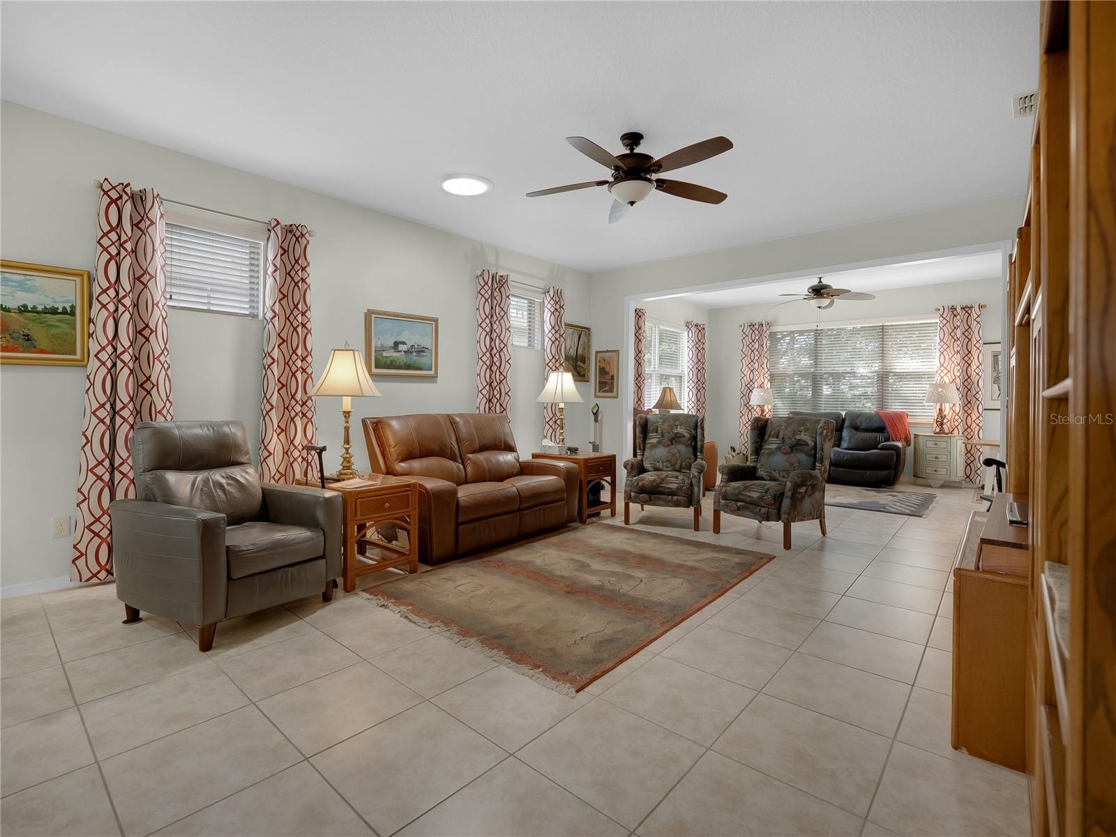 9301 SW 70TH LOOP, Ocala, FL 34481