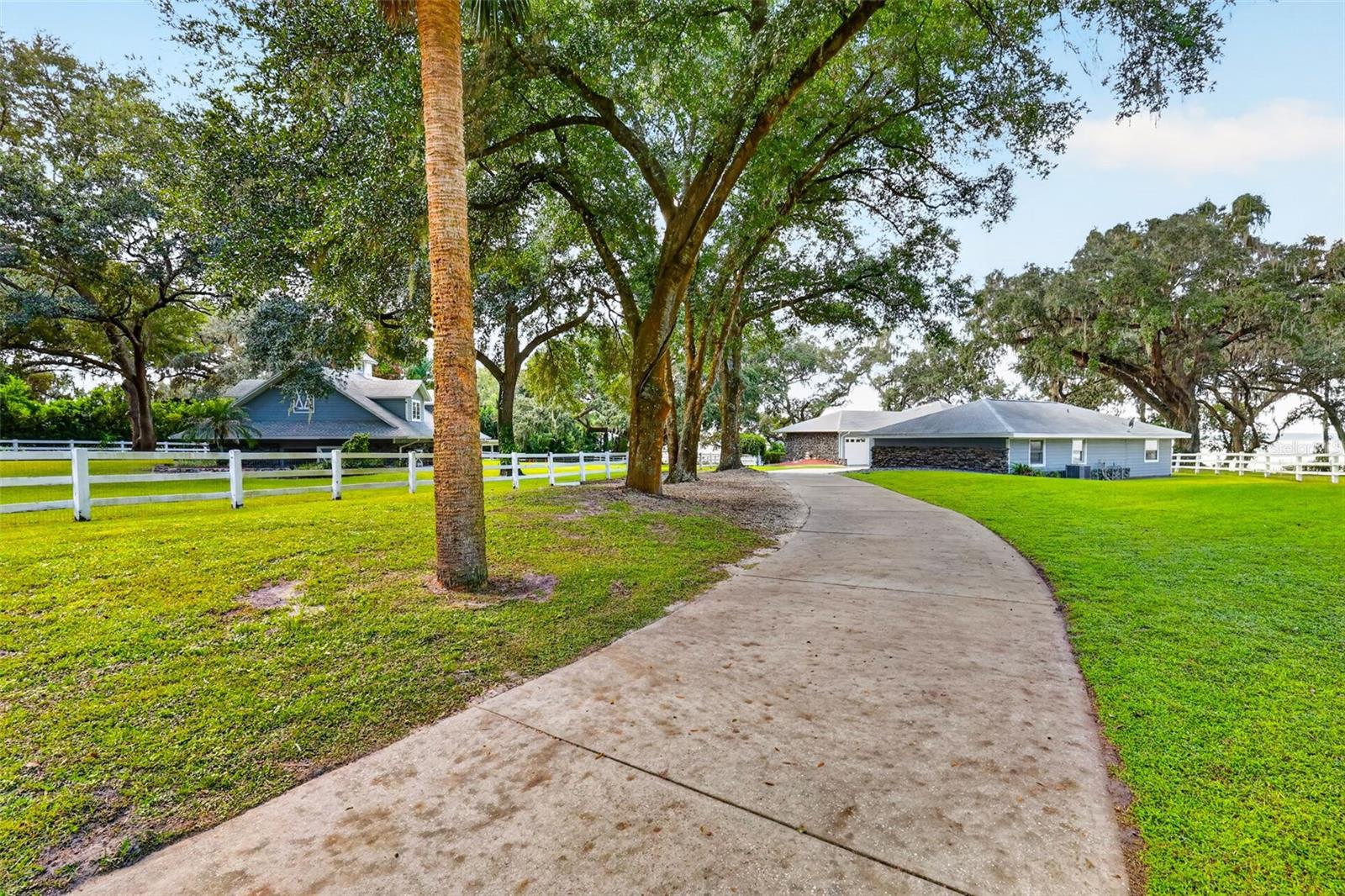 15050 SE 140TH AVENUE ROAD, Weirsdale, FL 32195 15050 SE 140TH AVENUE ROAD, Weirsdale, FL 32195