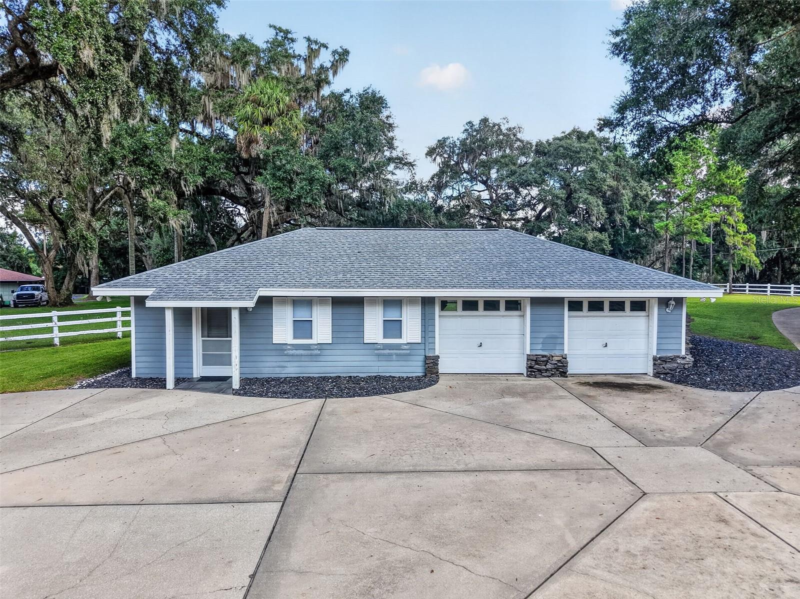 15050 SE 140TH AVENUE ROAD, Weirsdale, FL 32195 15050 SE 140TH AVENUE ROAD, Weirsdale, FL 32195