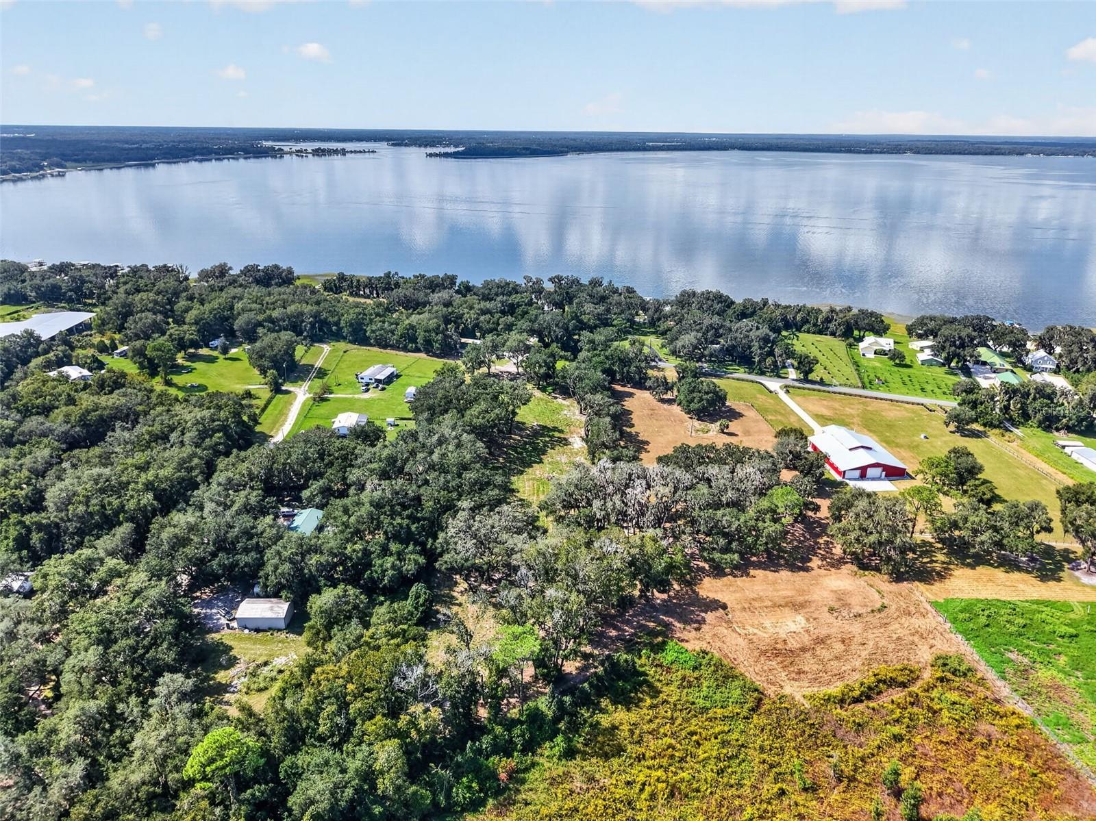 15050 SE 140TH AVENUE ROAD, Weirsdale, FL 32195