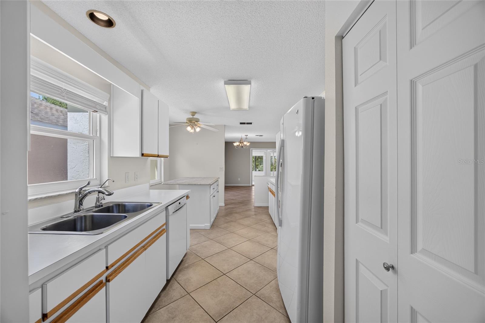 9138 SW 94TH COURT, Ocala, FL 34481