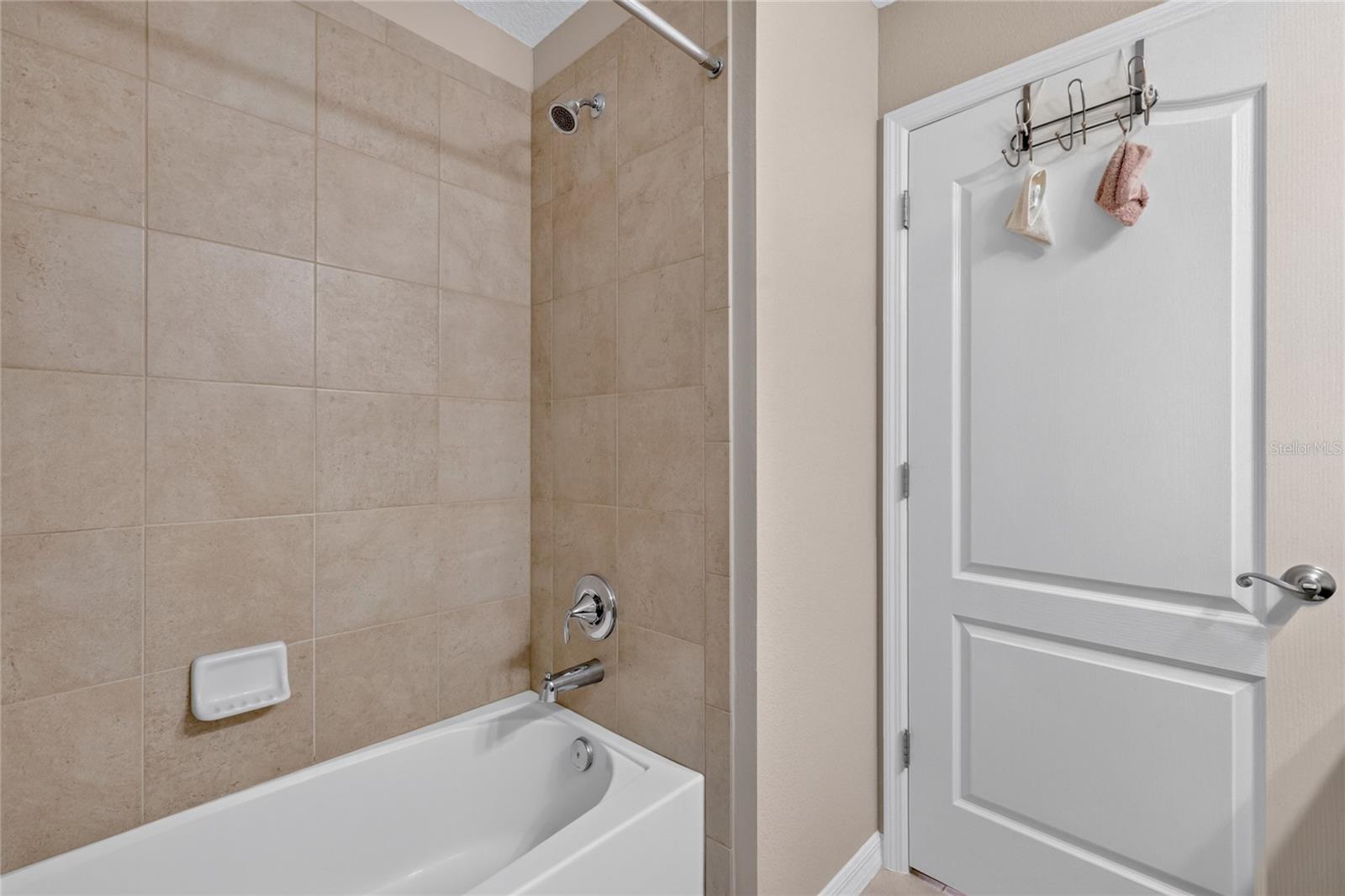 Hall Bath Tub