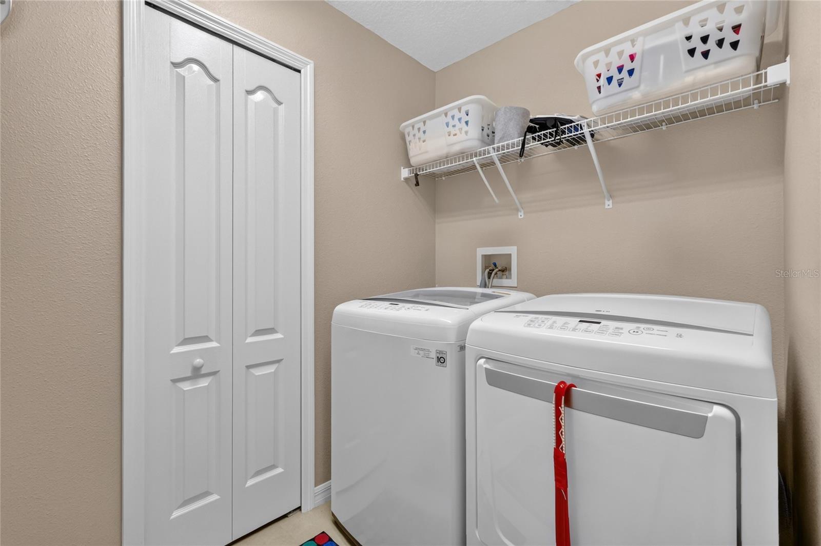 Utility Room w linen closet