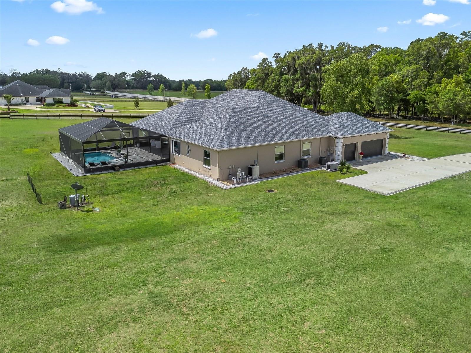 7161 NE 22ND COURT ROAD, Ocala, FL 34479