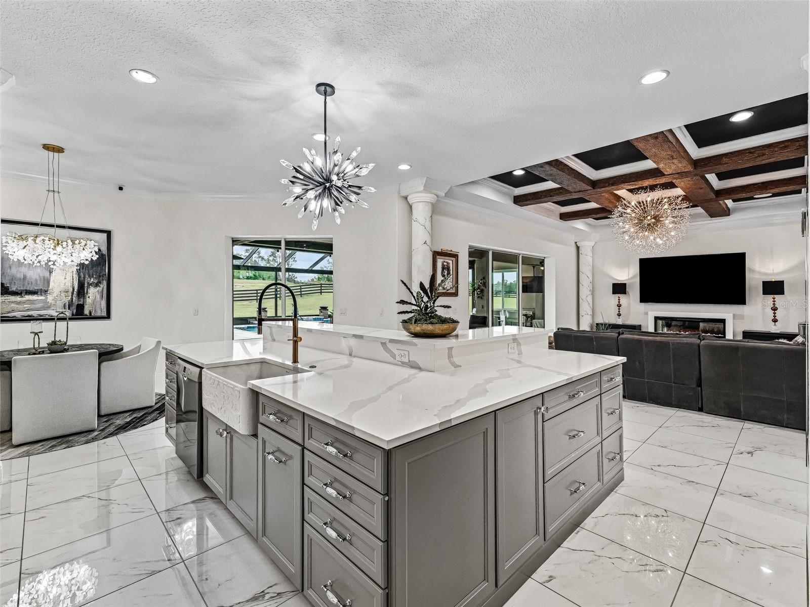 7161 NE 22ND COURT ROAD, Ocala, FL 34479