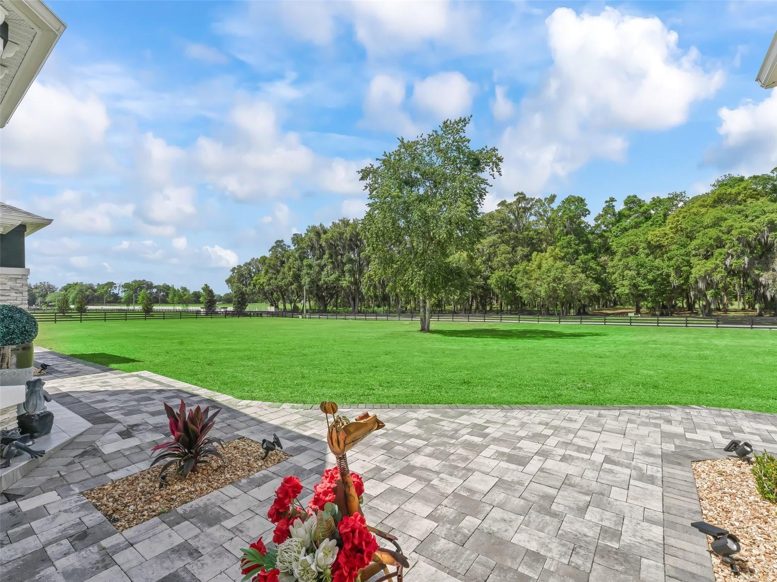 7161 NE 22ND COURT ROAD, Ocala, FL 34479