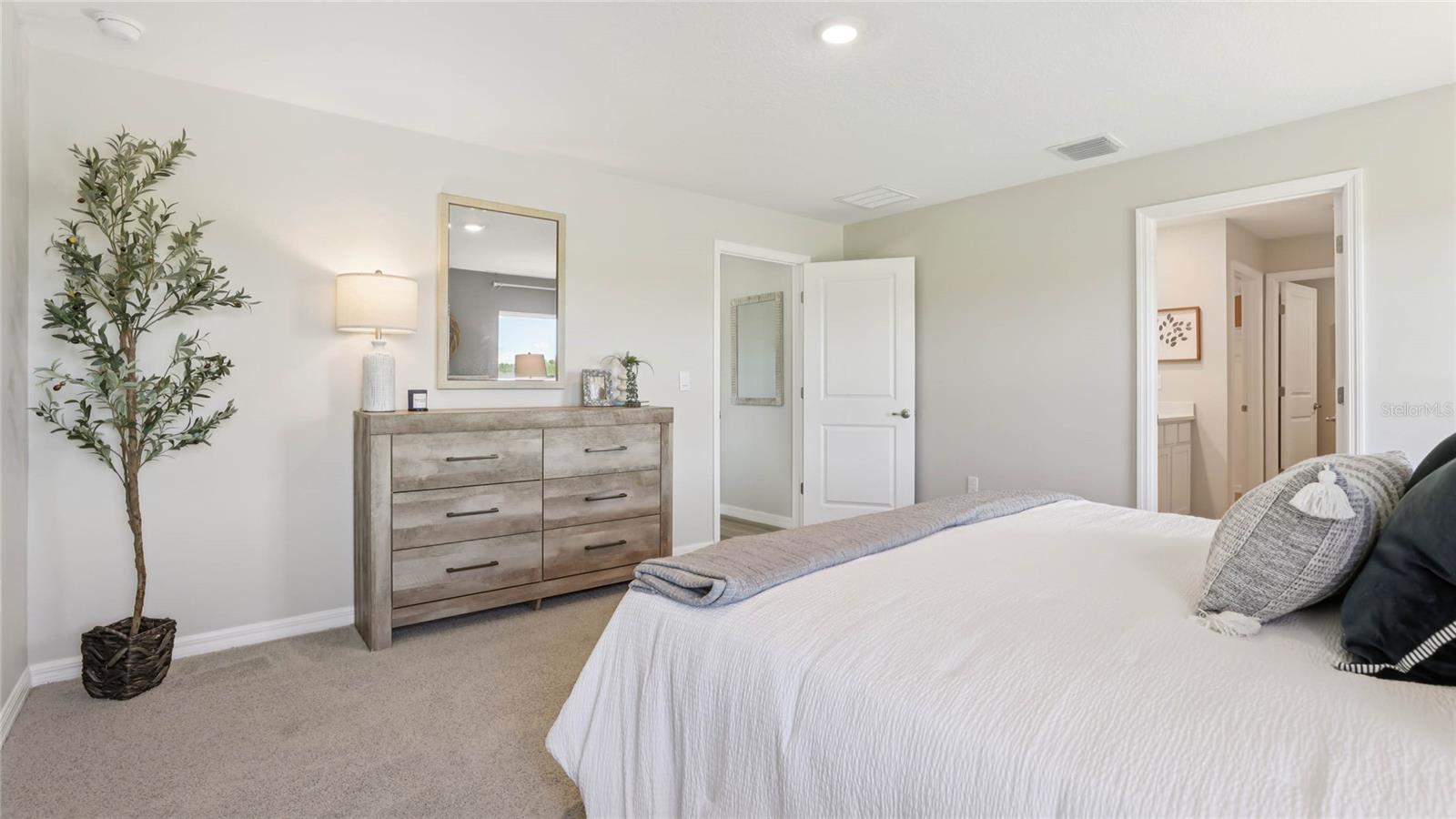 5681 SW 130TH LANE, Ocala, FL 34473