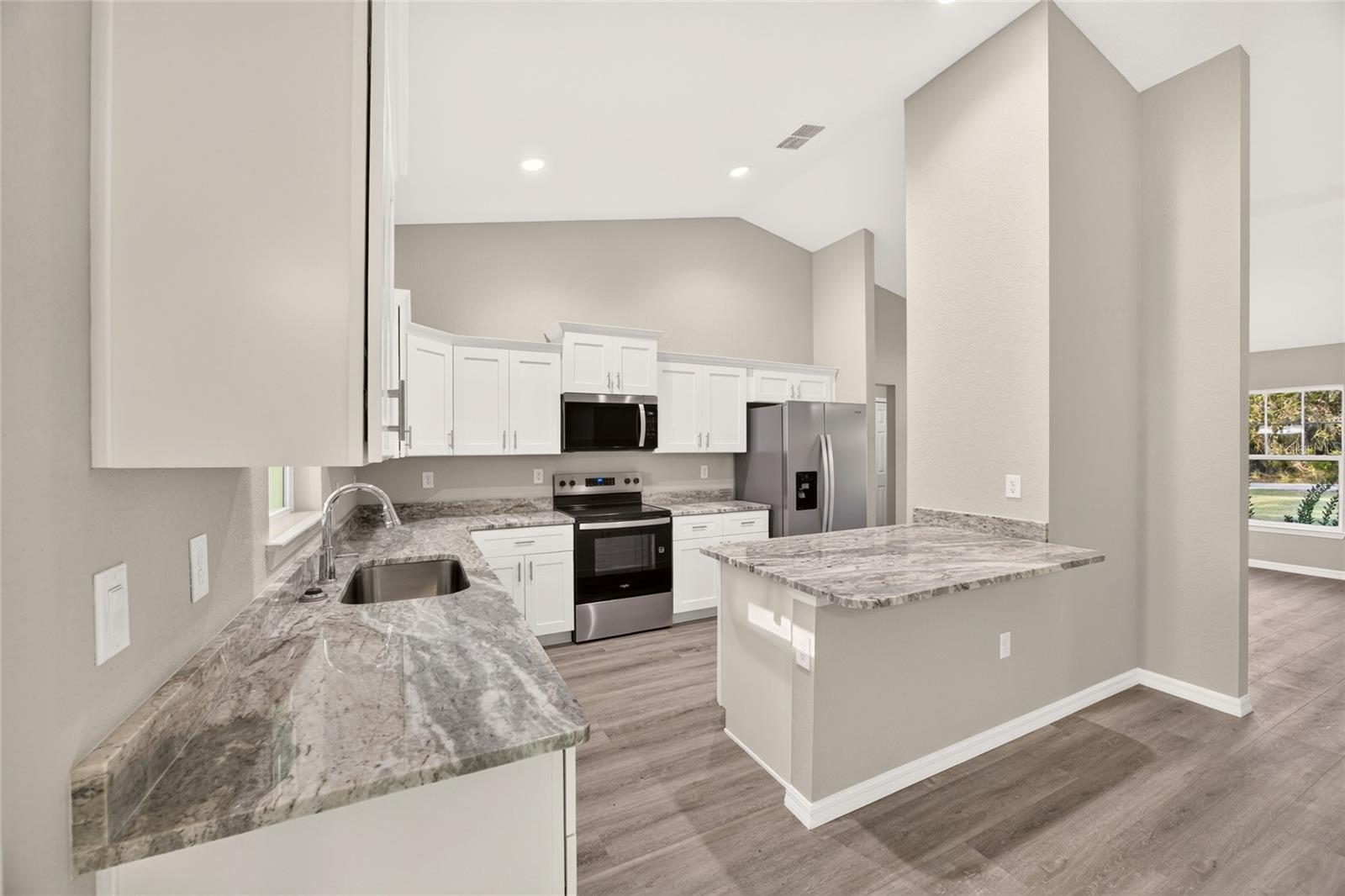 6601 SW 206TH AVE, Dunnellon, FL 34431
