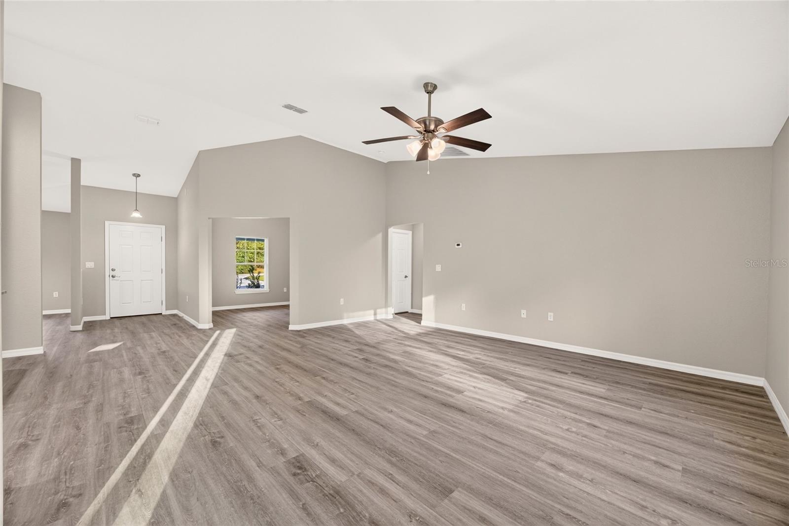 6601 SW 206TH AVE, Dunnellon, FL 34431