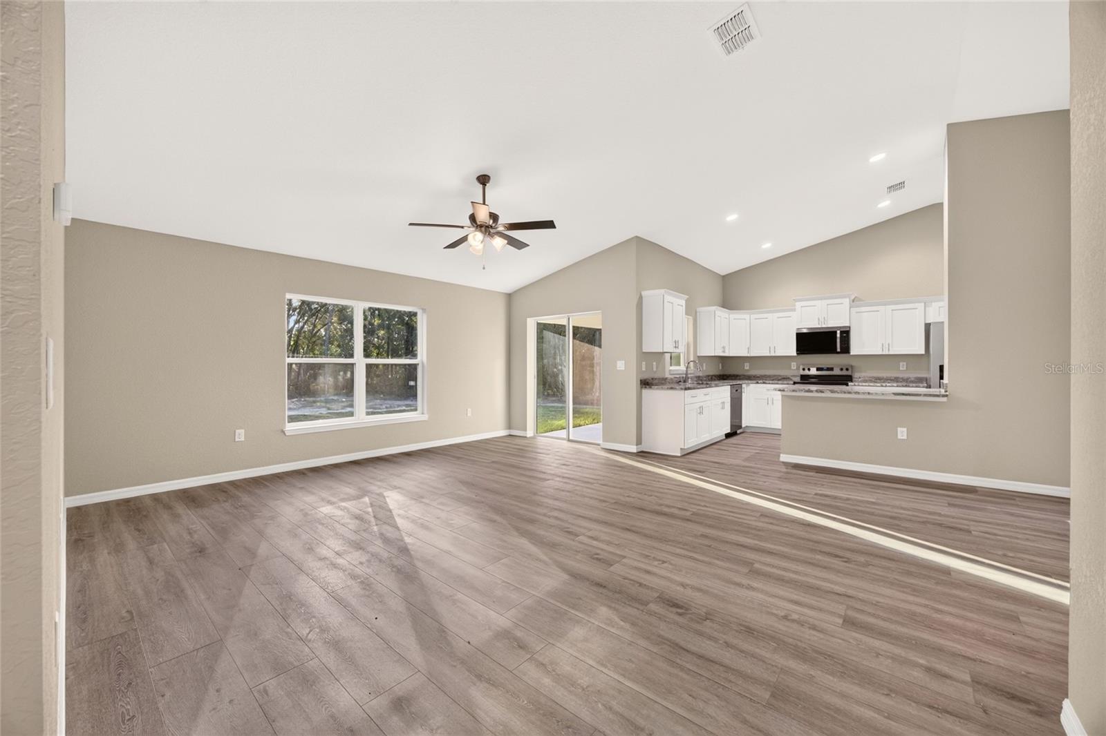 6601 SW 206TH AVE, Dunnellon, FL 34431