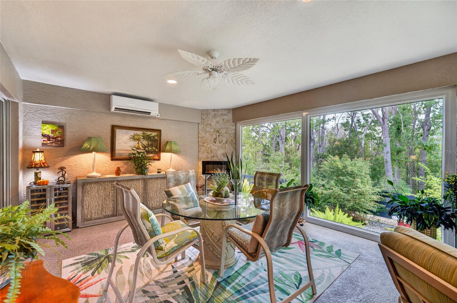 Gorgeous Additional Living area