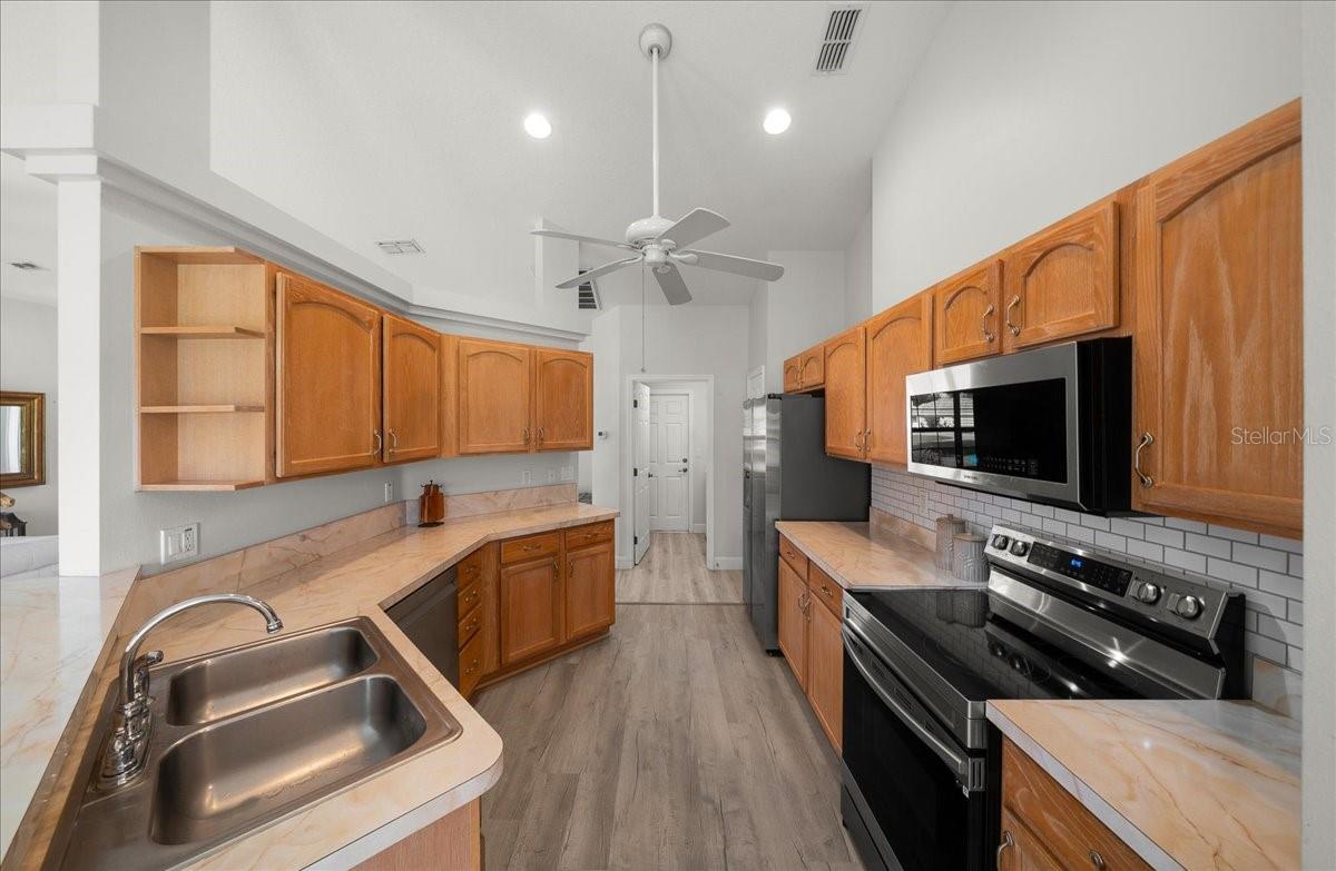 5048 NW 32ND PLACE, Ocala, FL 34482