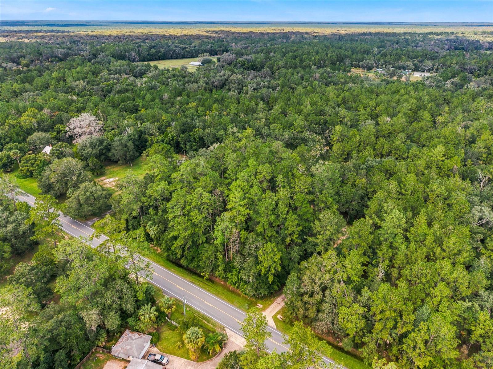 314 HIGHWAY NE, Silver Springs, FL 34488