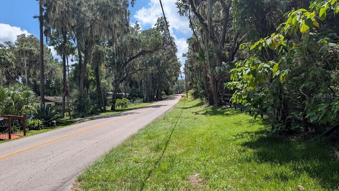 7th Ave. Road