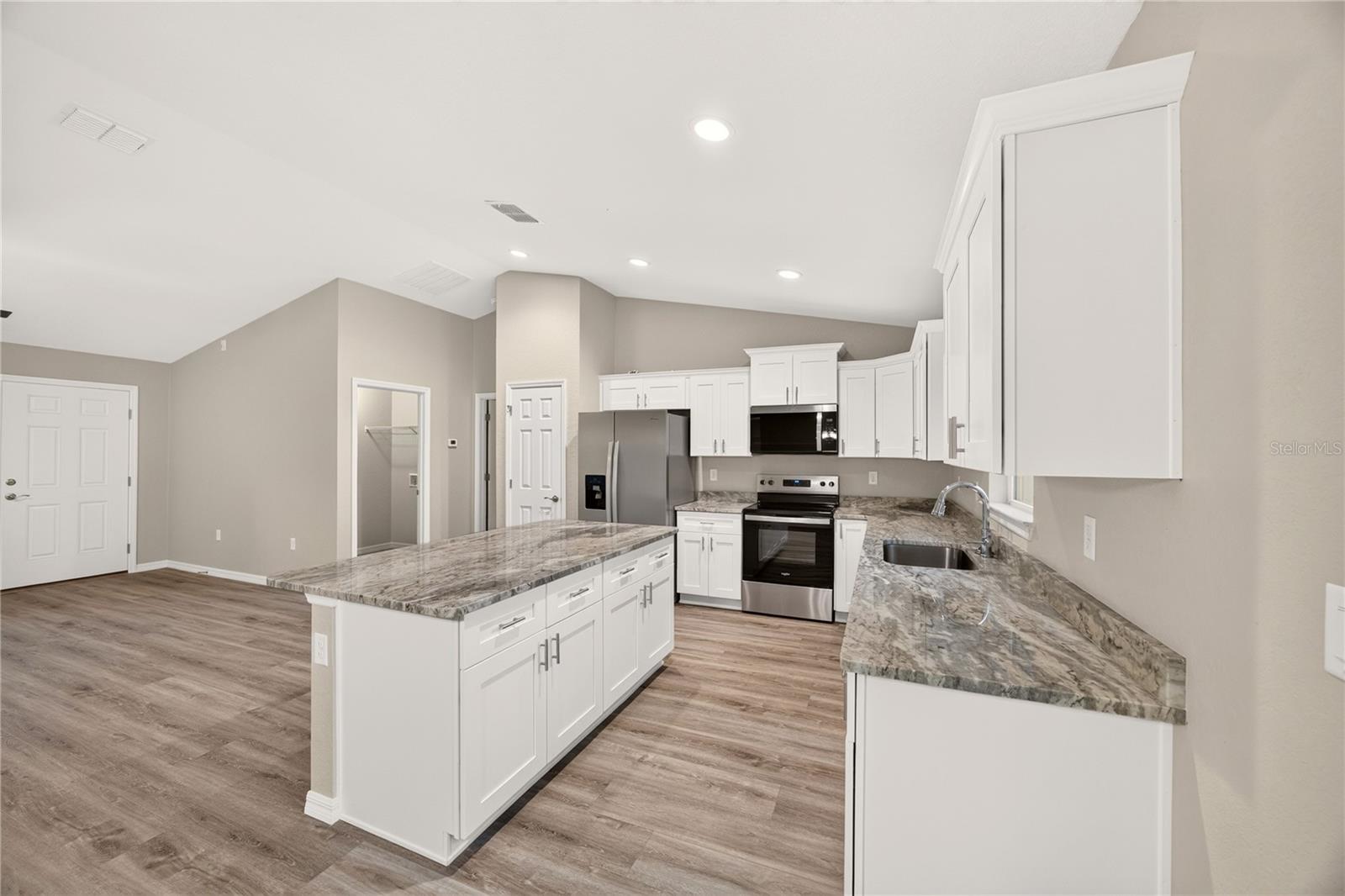 13774 SW 108TH LANE, Dunnellon, FL 34432