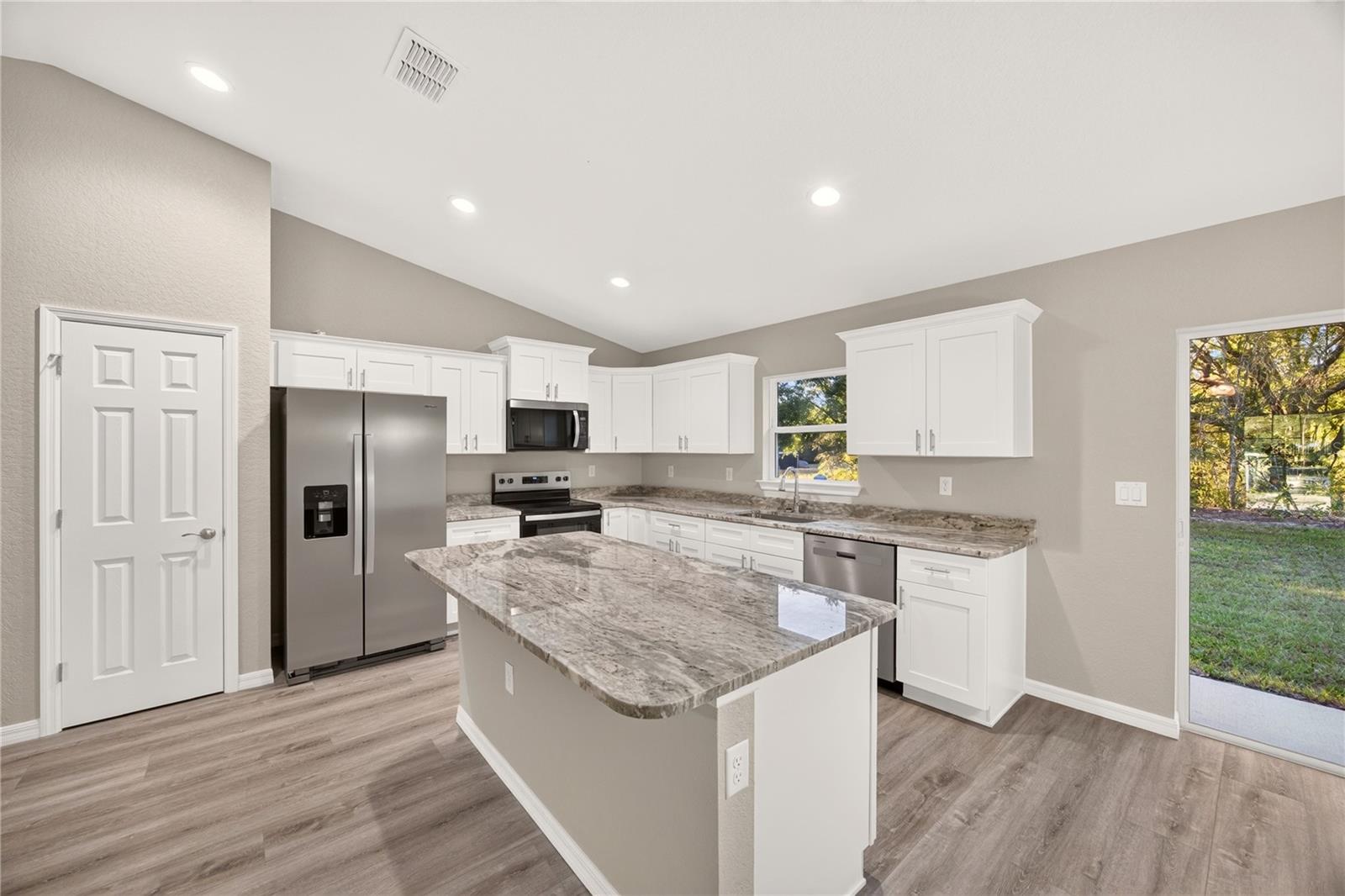 13774 SW 108TH LANE, Dunnellon, FL 34432