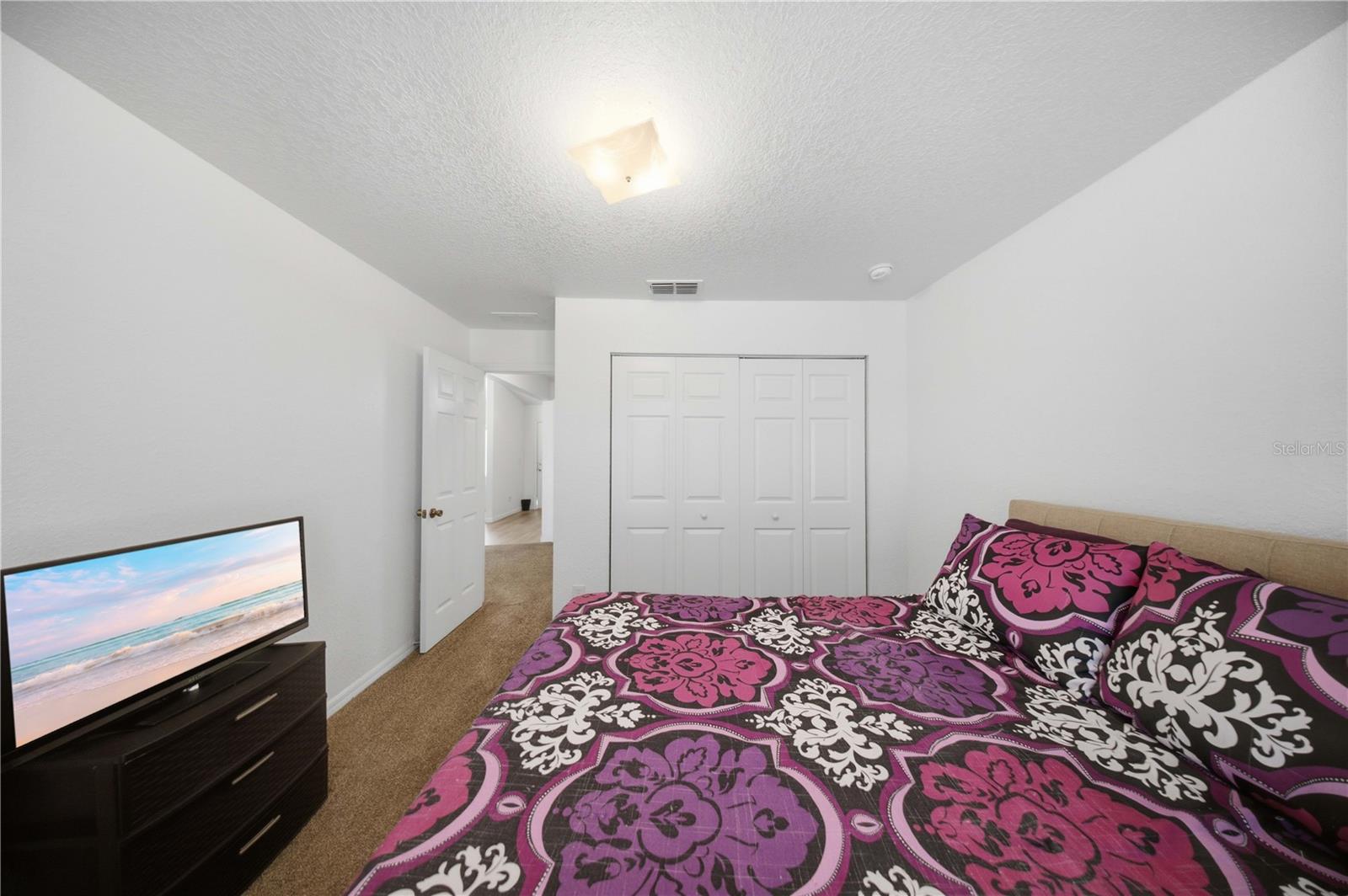 8 OAK RUN COURT, Ocala, FL 34472