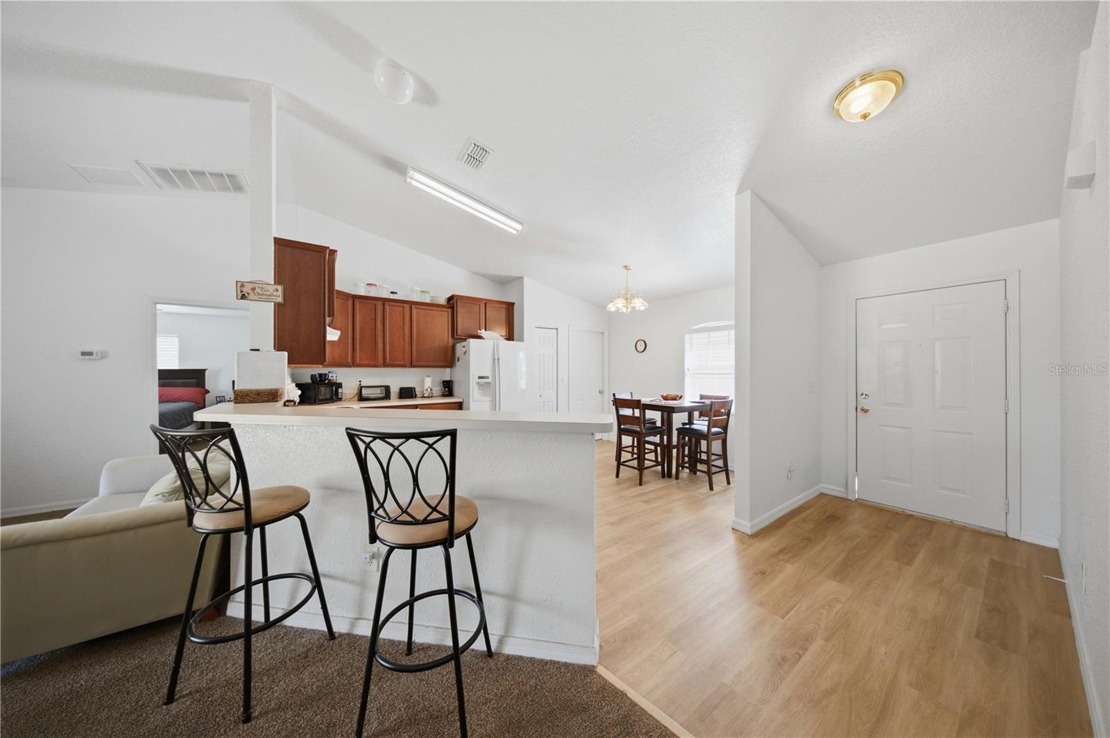 8 OAK RUN COURT, Ocala, FL 34472