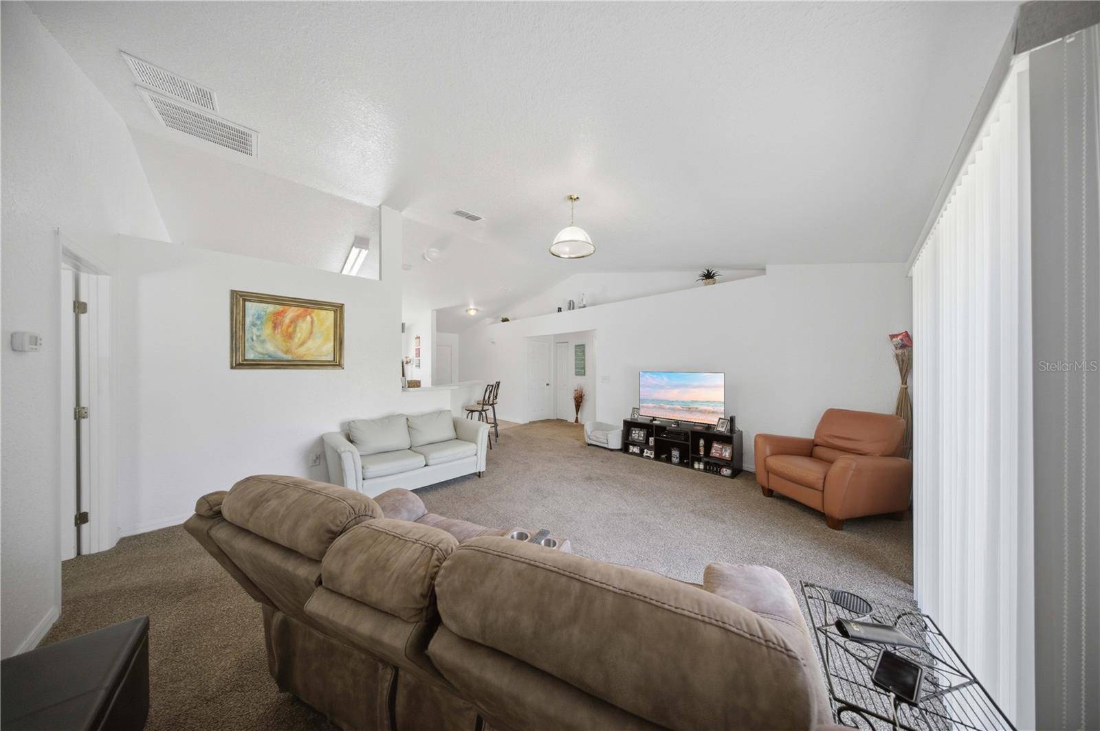 8 OAK RUN COURT, Ocala, FL 34472