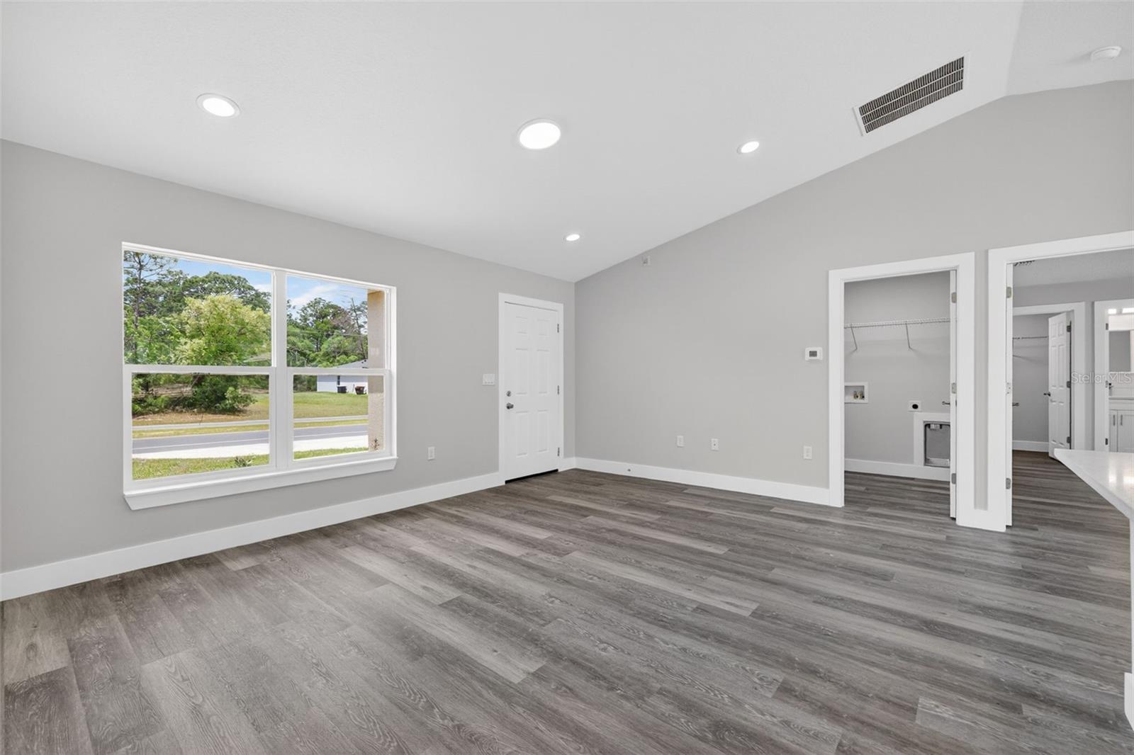 93 NW TREE TOP ROAD, Dunnellon, FL 34431