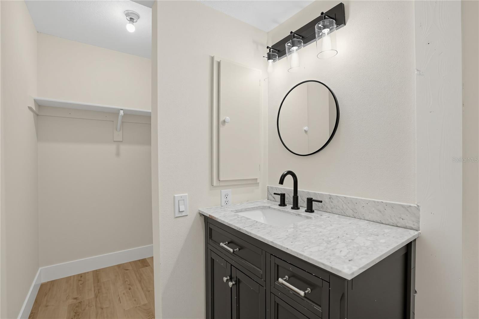 2612 51ST AVENUE W, Bradenton, FL 34207