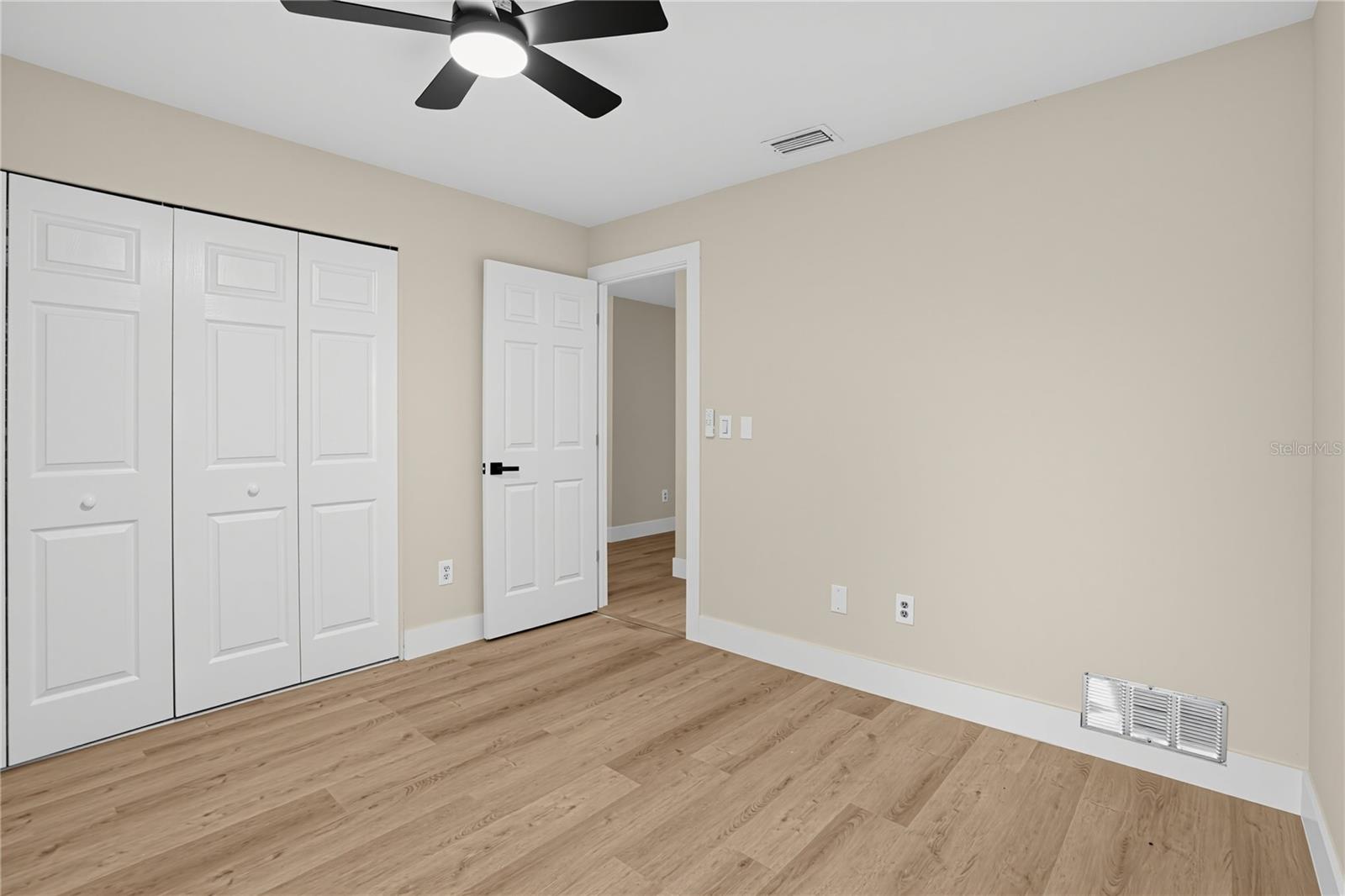 2612 51ST AVENUE W, Bradenton, FL 34207