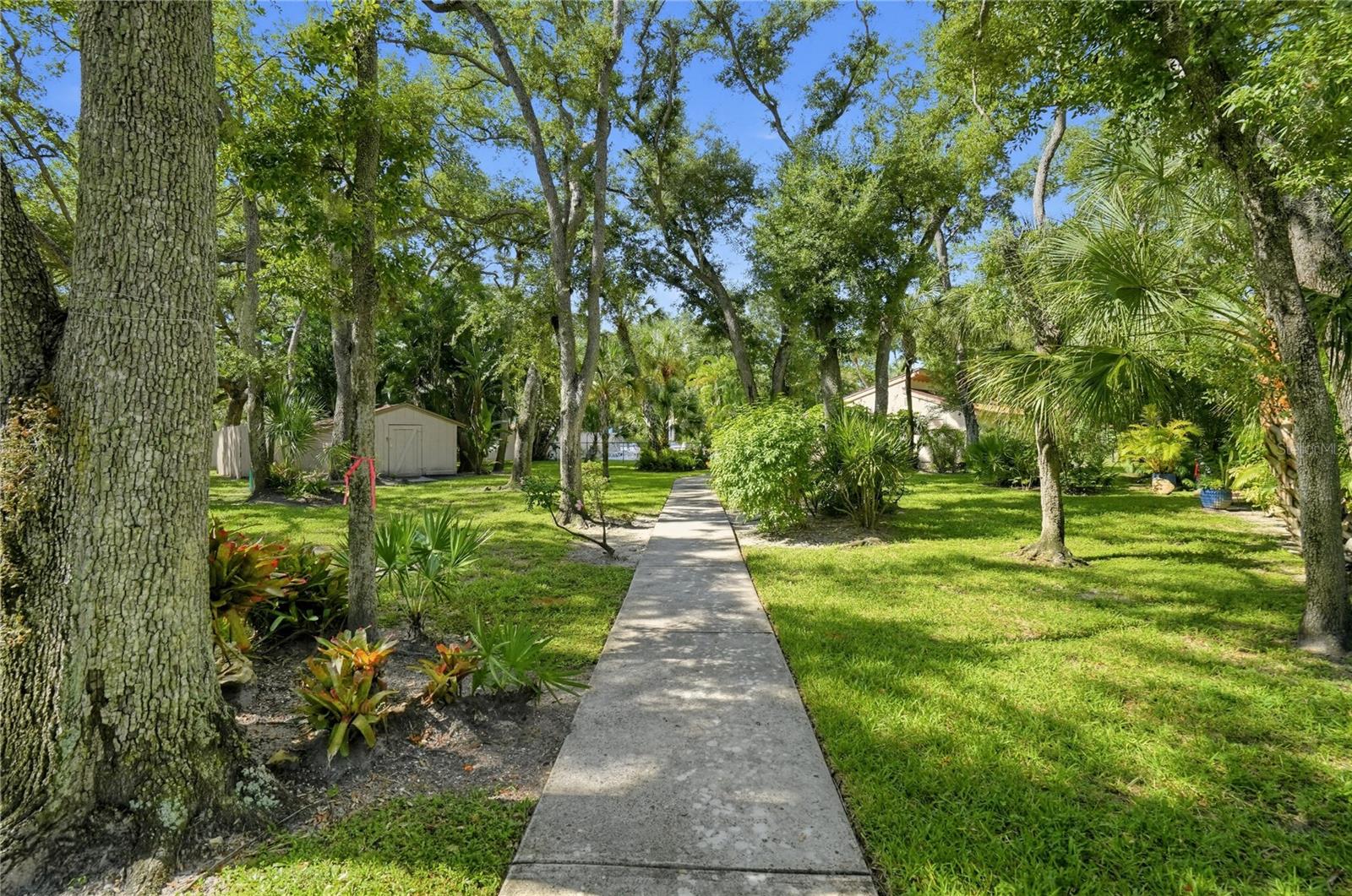 2612 51ST AVENUE W, Bradenton, FL 34207