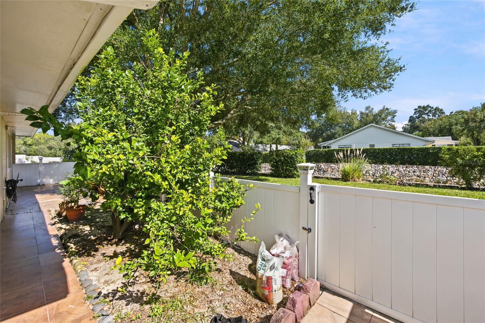 9871 SW 87TH TERRACE ROAD, #D, Ocala, FL 34481