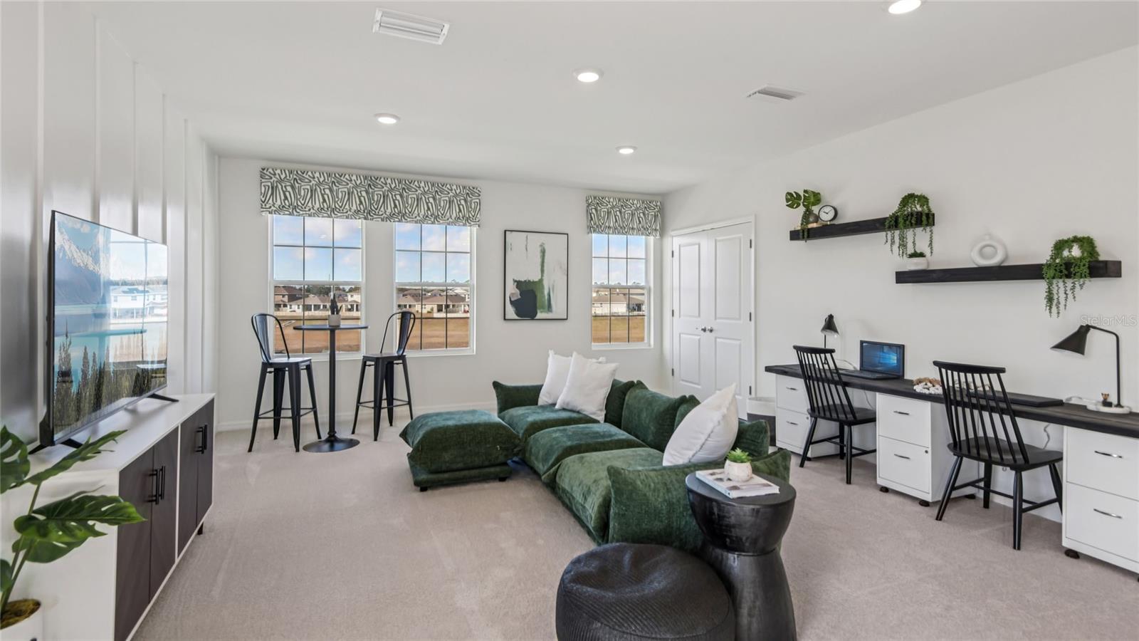 8733 PINECREST TRAIL, Wildwood, FL 34785