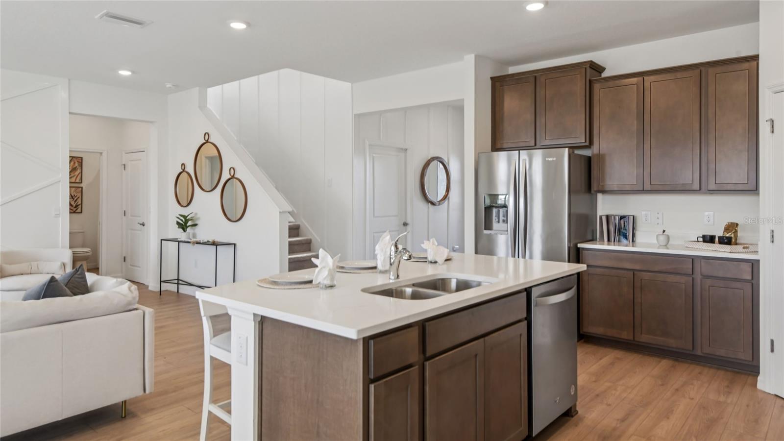 8733 PINECREST TRAIL, Wildwood, FL 34785